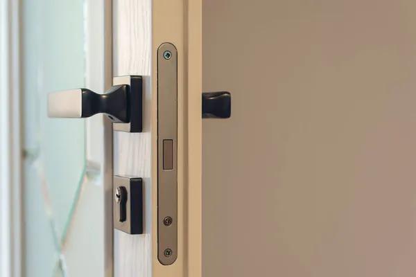 Fast and Reliable Garage Door Doctor Repair Services