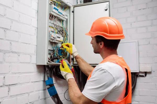 Signs Your Home in Powell, TN Needs an Electrical Panel Upgrade