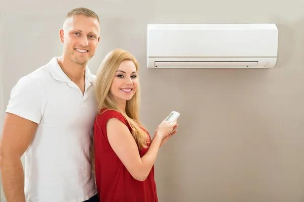 How to Troubleshoot Your AC Before Calling a Technician